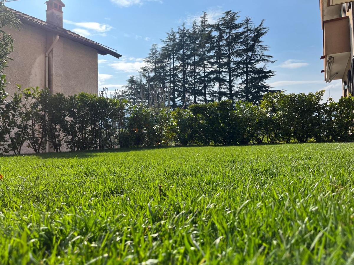 Appartement La Casa Dei Pini à Lierna Extérieur photo